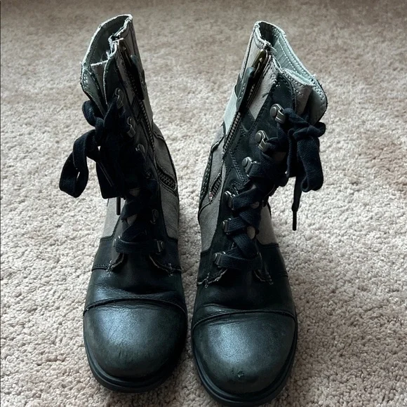 Sorel Women's Major Carly lace-up combat boots - Picture 9 of 10